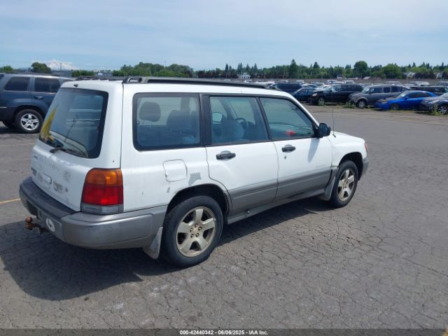 1998 SUBARU FORESTER JF1SF6551WG766243 Photo 3