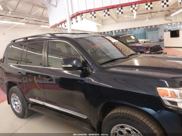 JTMCY7AJ0G4041401 Toyota Land Cruiser V8