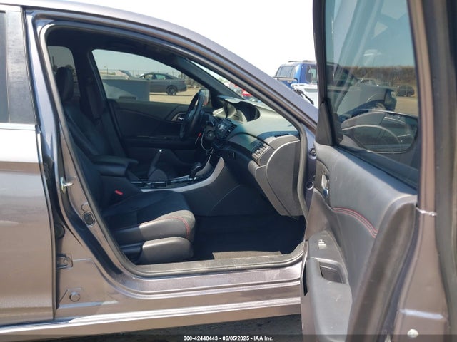 1HGCR2F11HA158305 Honda k24w1