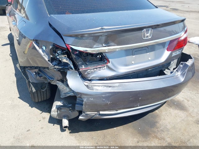1HGCR2F11HA158305 Honda k24w1