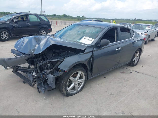 1N4BL4BV6LC161025 Nissan 2020