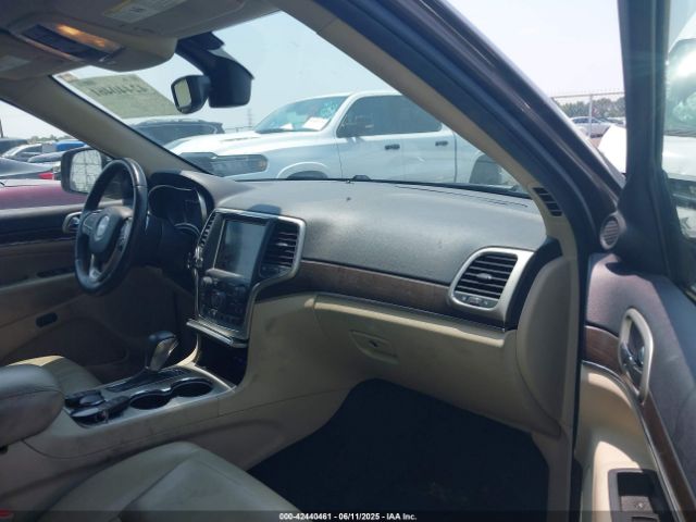2017 JEEP GRAND CHEROKEE 1C4RJFBG5HC837032 Photo 4