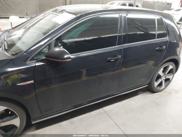 3VW5T7AU9HM018932 Volkswagen 2.0 tsi