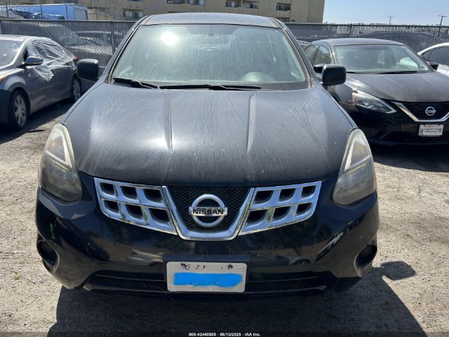JN8AS5MT5EW618813 Nissan Rogue Select S