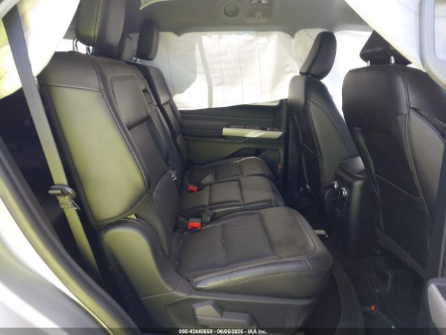 2024 FORD EXPLORER 1FMSK8FH5RGA05807 Photo 7