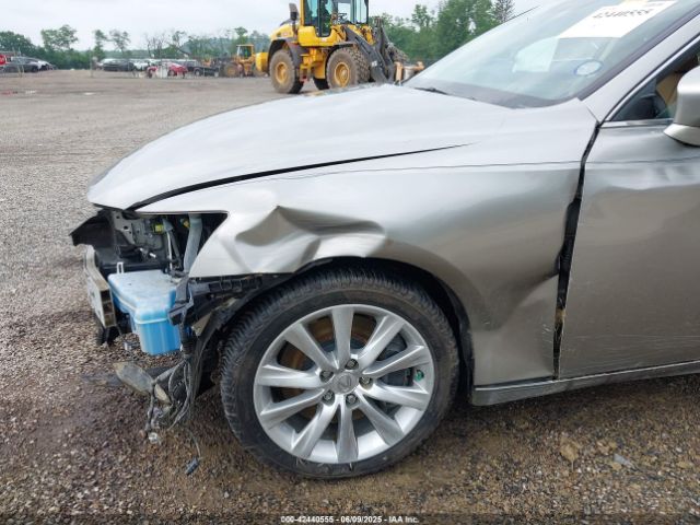 2016 LEXUS IS 200T JTHBA1D20G5015102 Photo 5