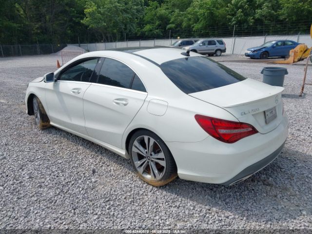 2018 MERCEDES-BENZ CLA 250 WDDSJ4EB0JN606657 Photo 2