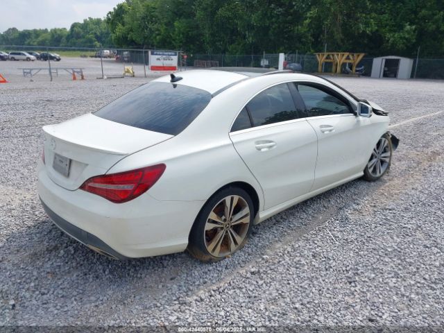 2018 MERCEDES-BENZ CLA 250 WDDSJ4EB0JN606657 Photo 3