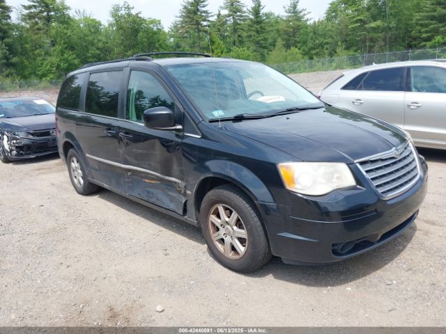 2010 CHRYSLER TOWN & COUNTRY 2A4RR8D14AR442277 Photo 0