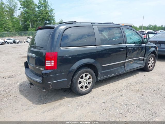 2010 CHRYSLER TOWN & COUNTRY 2A4RR8D14AR442277 Photo 3