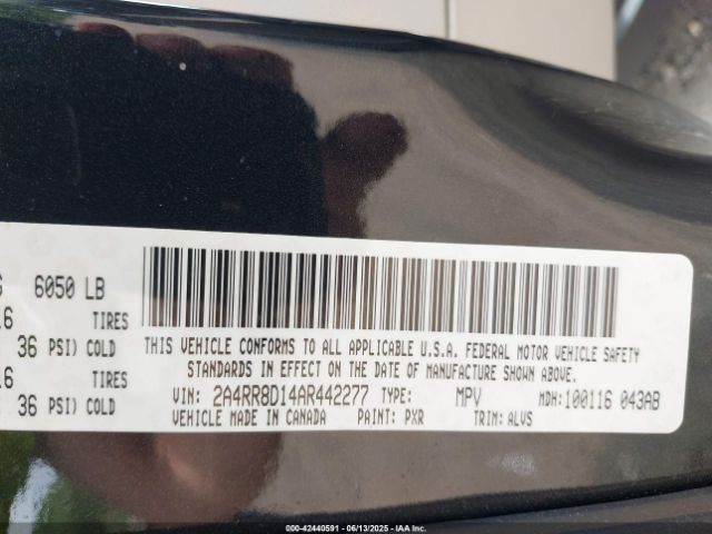 2010 CHRYSLER TOWN & COUNTRY 2A4RR8D14AR442277 Photo 8