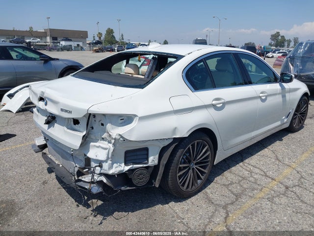 BMW 2023 2023 WBA53BH04PCN60302 Image 4