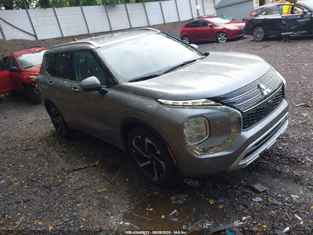 2022 MITSUBISHI OUTLANDER JA4J4VA84NZ061469 Photo 0