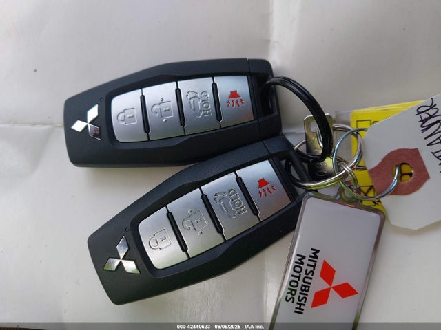 2022 MITSUBISHI OUTLANDER JA4J4VA84NZ061469 Photo 10