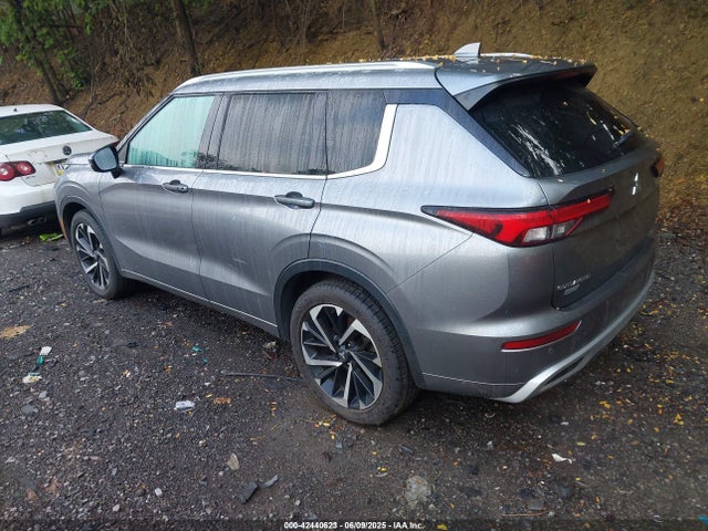 2022 MITSUBISHI OUTLANDER JA4J4VA84NZ061469 Photo 2