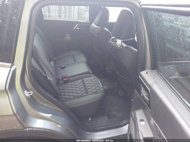 2022 MITSUBISHI OUTLANDER JA4J4VA84NZ061469 Photo 7