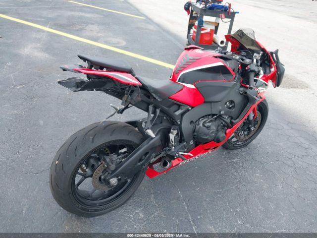 2017 HONDA CBR1000 JH2SC7708HK000768 Photo 3