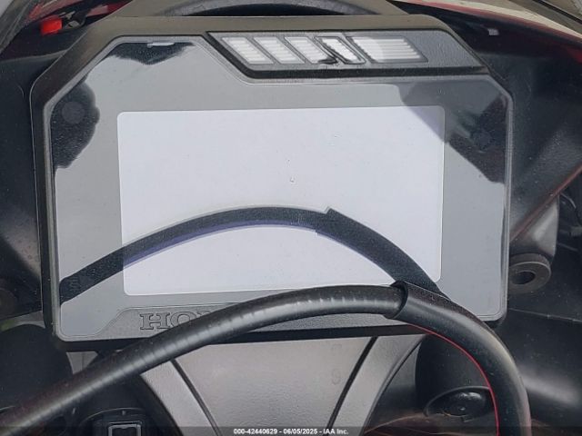 2017 HONDA CBR1000 JH2SC7708HK000768 Photo 6