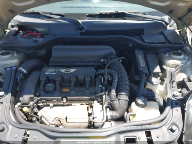 2010 MINI COOPER S WMWMF7C50ATZ71187 Photo 9