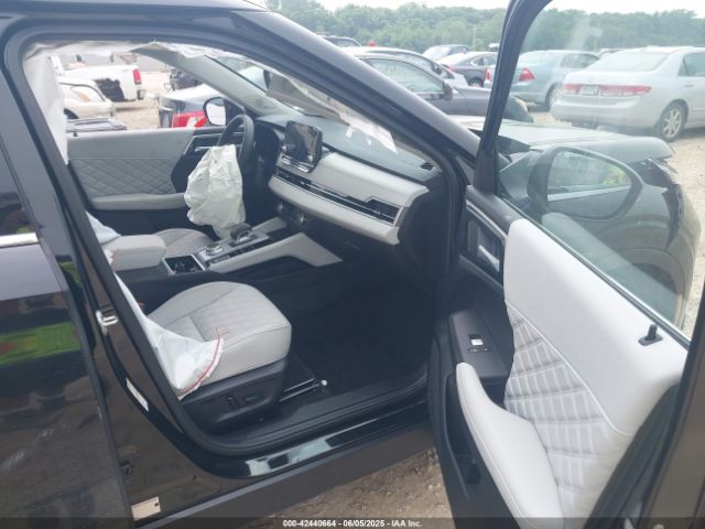 2024 MITSUBISHI OUTLANDER JA4J4WA80RZ089183 Photo 4