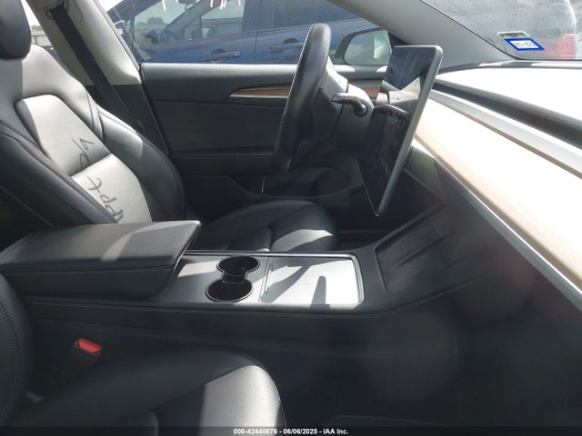 2023 TESLA MODEL 3 5YJ3E1EC9PF517784 Photo 4