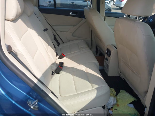 WVGBV7AX3HW510135 Volkswagen 2.0 tsi
