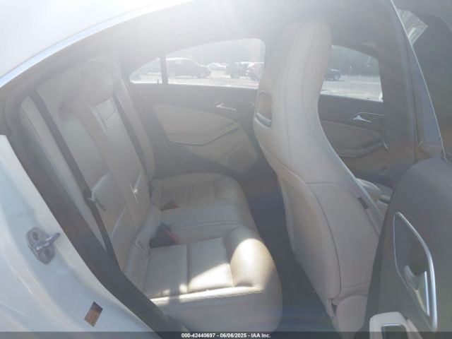 WDDSJ4EB4FN208150 Mercedes-Benz CLA 250