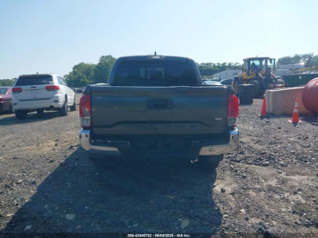 3TMAZ5CNXHM042327 Toyota Tacoma Sr5 V6