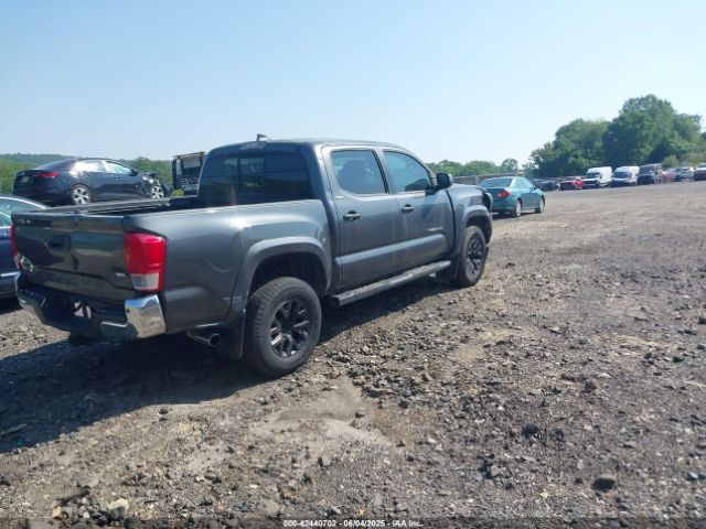 3TMAZ5CNXHM042327 Toyota Tacoma Sr5 V6