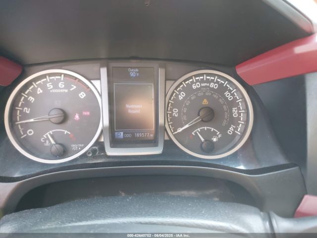 3TMAZ5CNXHM042327 Toyota Tacoma Sr5 V6