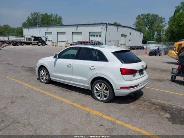 2016 AUDI Q3 WA1EFCFSXGR014289 Photo 2