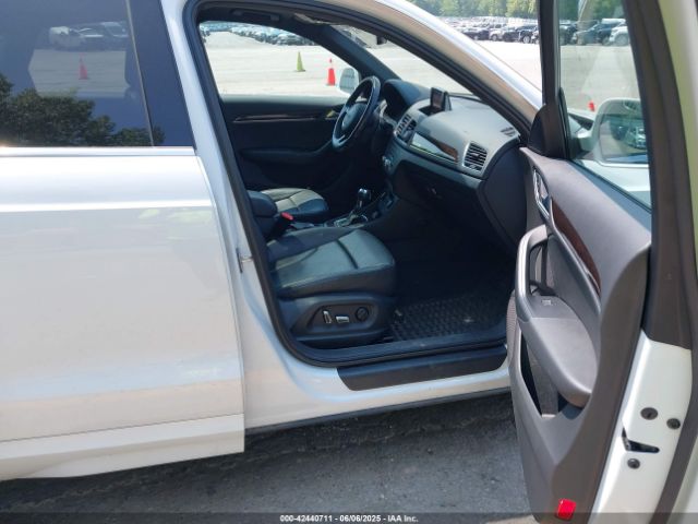 2016 AUDI Q3 WA1EFCFSXGR014289 Photo 4