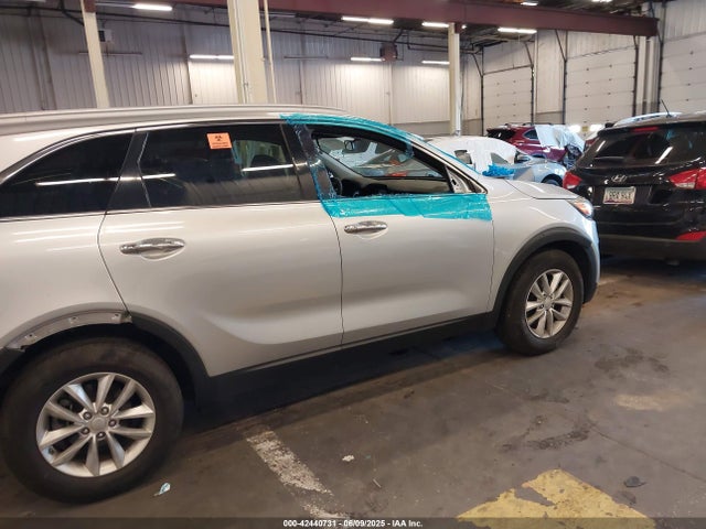 5XYPG4A38HG215755 KIA Sorento