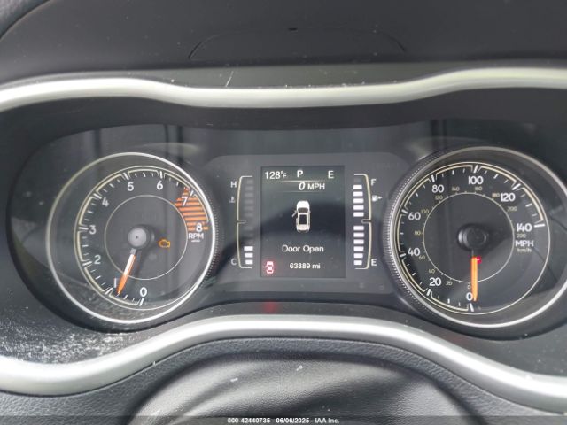 2017 JEEP CHEROKEE 1C4PJMCS0HW563302 Photo 6