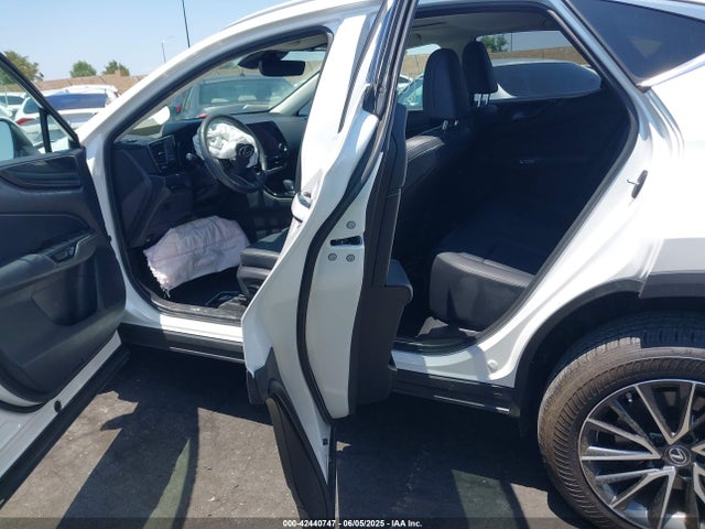 Lexus t24a-fts 2022 2T2AGCEZ4NC008622 Image 8