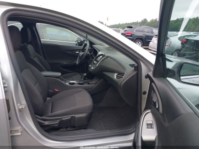 2019 CHEVROLET MALIBU 1G1ZB5ST6KF123168 Photo 4