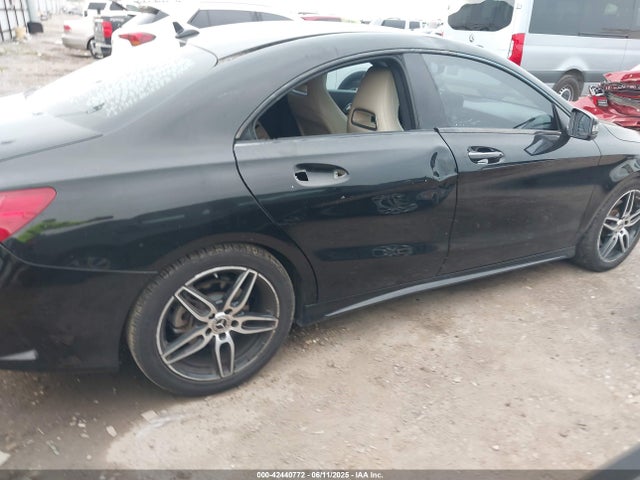 WDDSJ4EB8JN654116 Mercedes-Benz m270