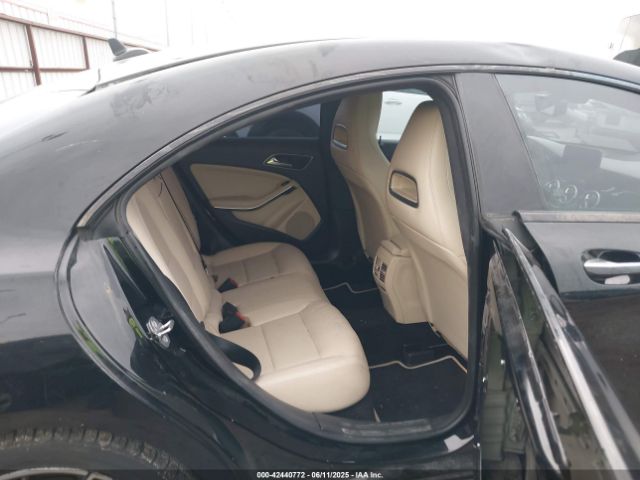 2018 MERCEDES-BENZ CLA 250 WDDSJ4EB8JN654116 Photo 7
