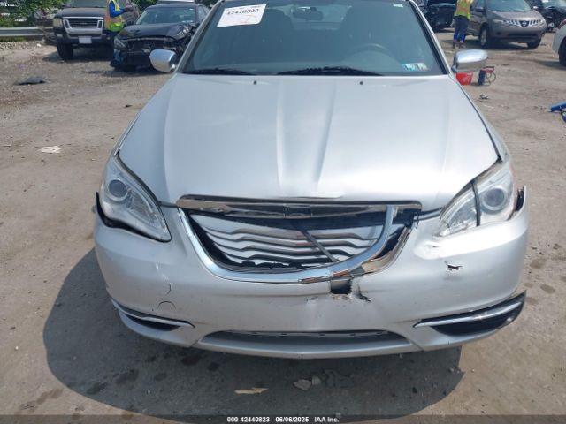 2012 CHRYSLER 200 1C3CCBABXCN305890 Photo 5