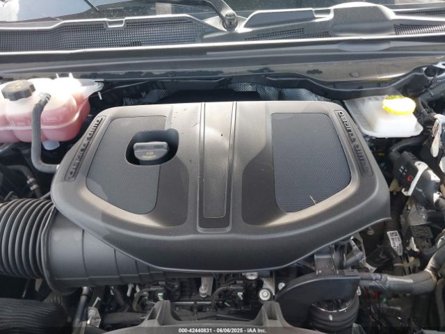 2025 RAM 1500 1C6SRFFP4SN560686 Photo 9