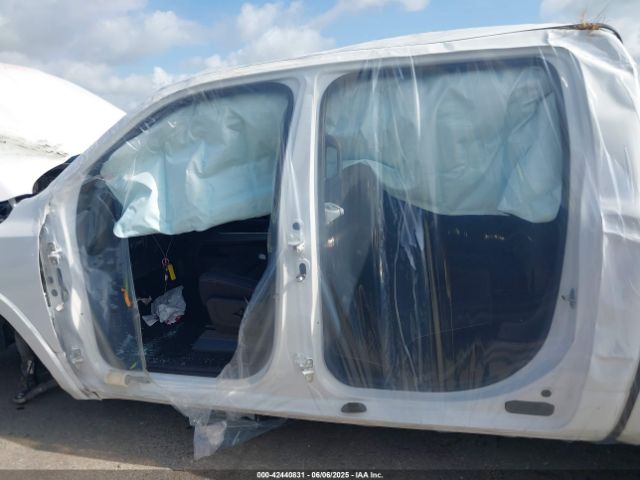 2025 RAM 1500 1C6SRFFP4SN560686 Photo 5