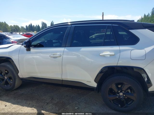 2T3E6RFV1MW010758 Toyota Rav4 Hybrid Xse