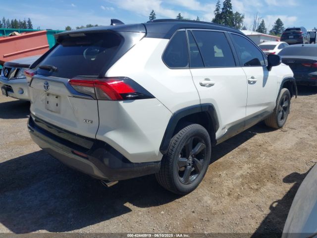 2T3E6RFV1MW010758 Toyota Rav4 Hybrid Xse