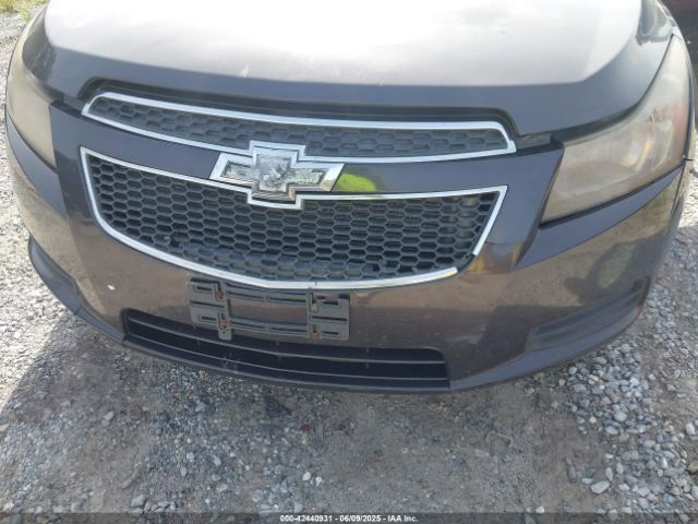 1G1PC5SB8E7303536 Chevrolet Cruze 1lt Auto