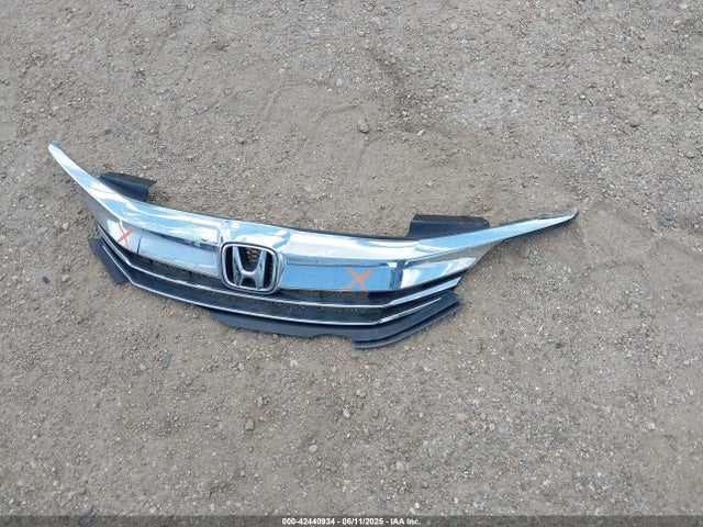 1HGCR2F38GA213204 Honda k24w1