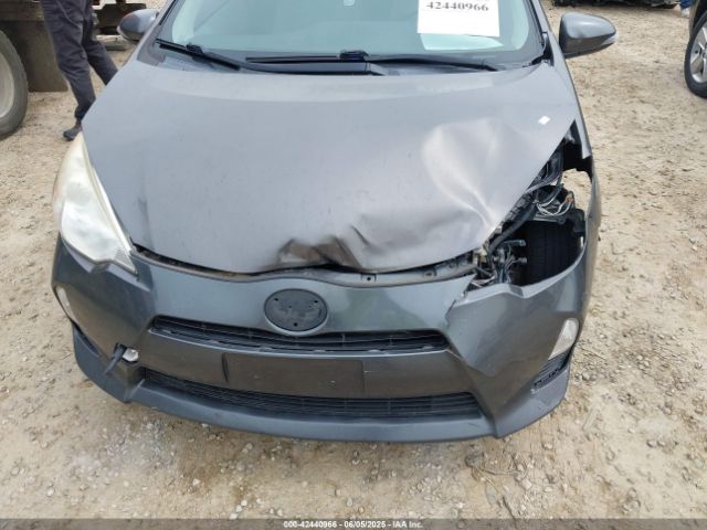 JTDKDTB33E1084788 Toyota Prius C Four/one/three/two
