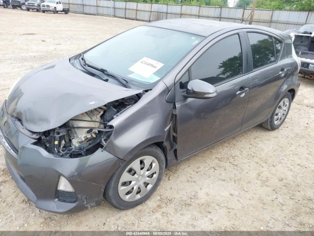 JTDKDTB33E1084788 Toyota Prius C Four/one/three/two