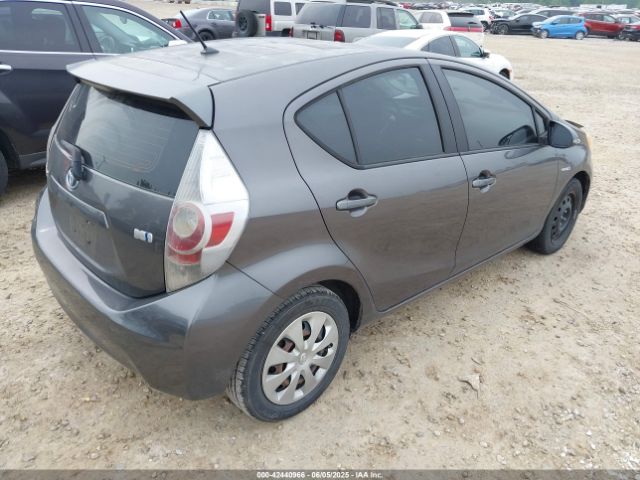 JTDKDTB33E1084788 Toyota Prius C Four/one/three/two