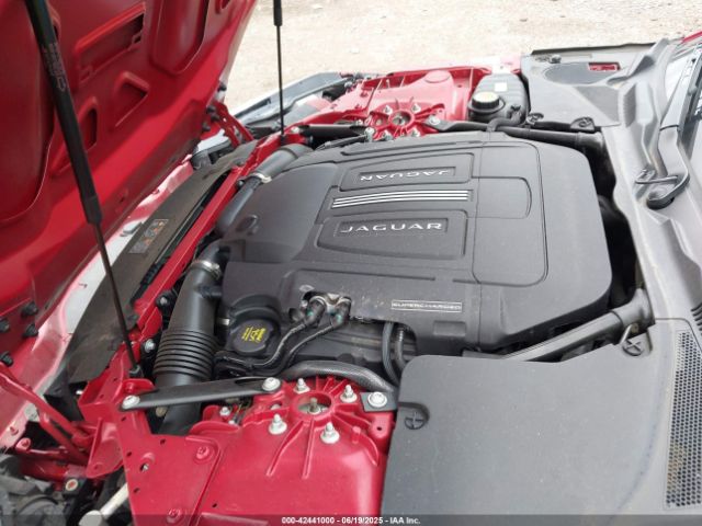 2017 JAGUAR F-TYPE SAJWA6AT5H8K43336 Photo 9