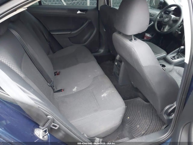 3VW2K7AJ0EM320309 Volkswagen Jetta 2.0l S